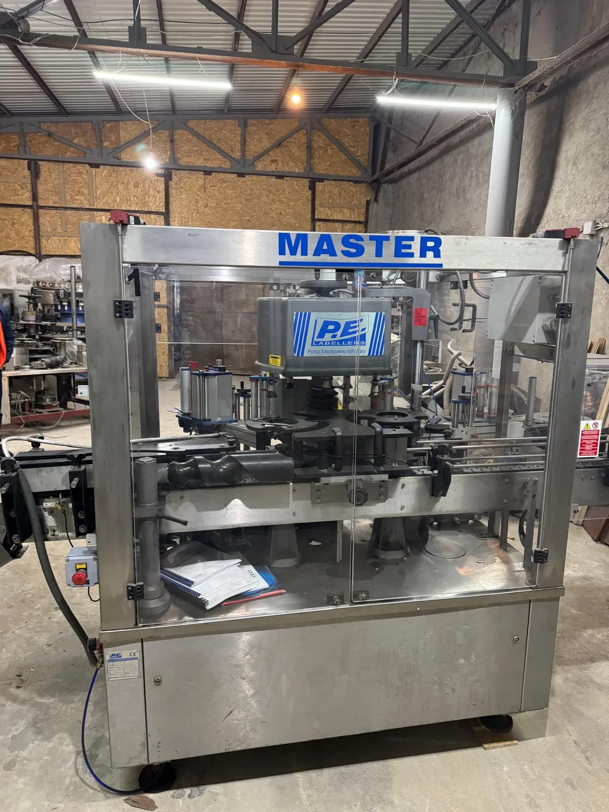 P.E. Labellers MASTER M/S rotary labeller