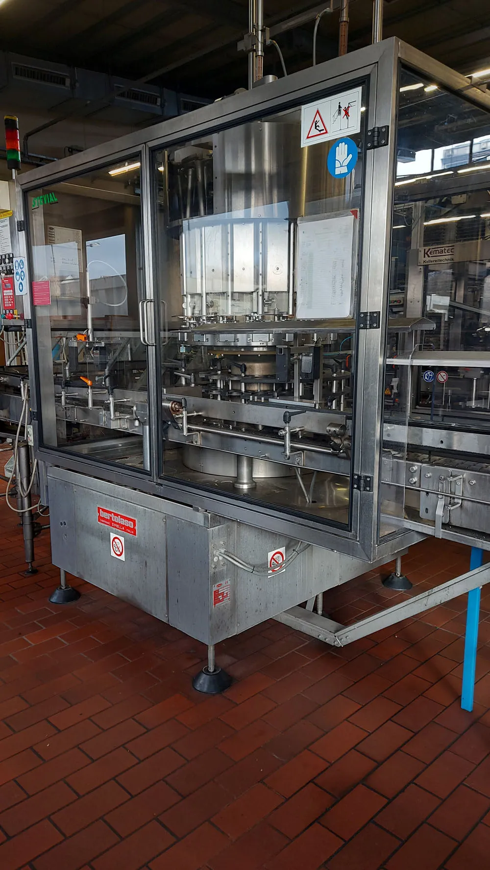 Bertolaso DELTA 516 S corking machine